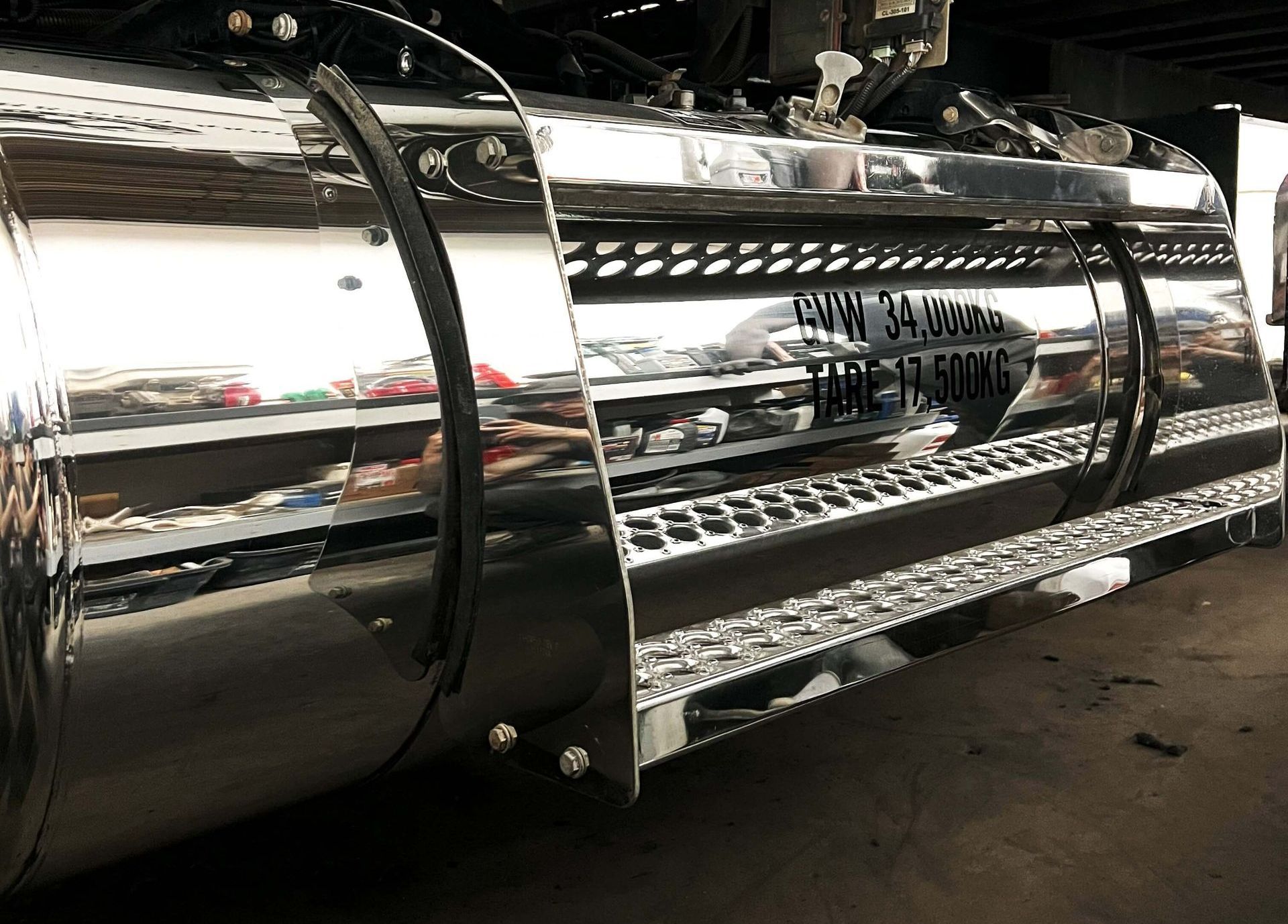 Fuel Tank and Steps Polished by Alberta Metal Polishing in Red Deer, Alberta