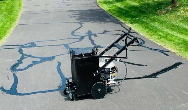 Crack Sealing Services in Manchester, CT