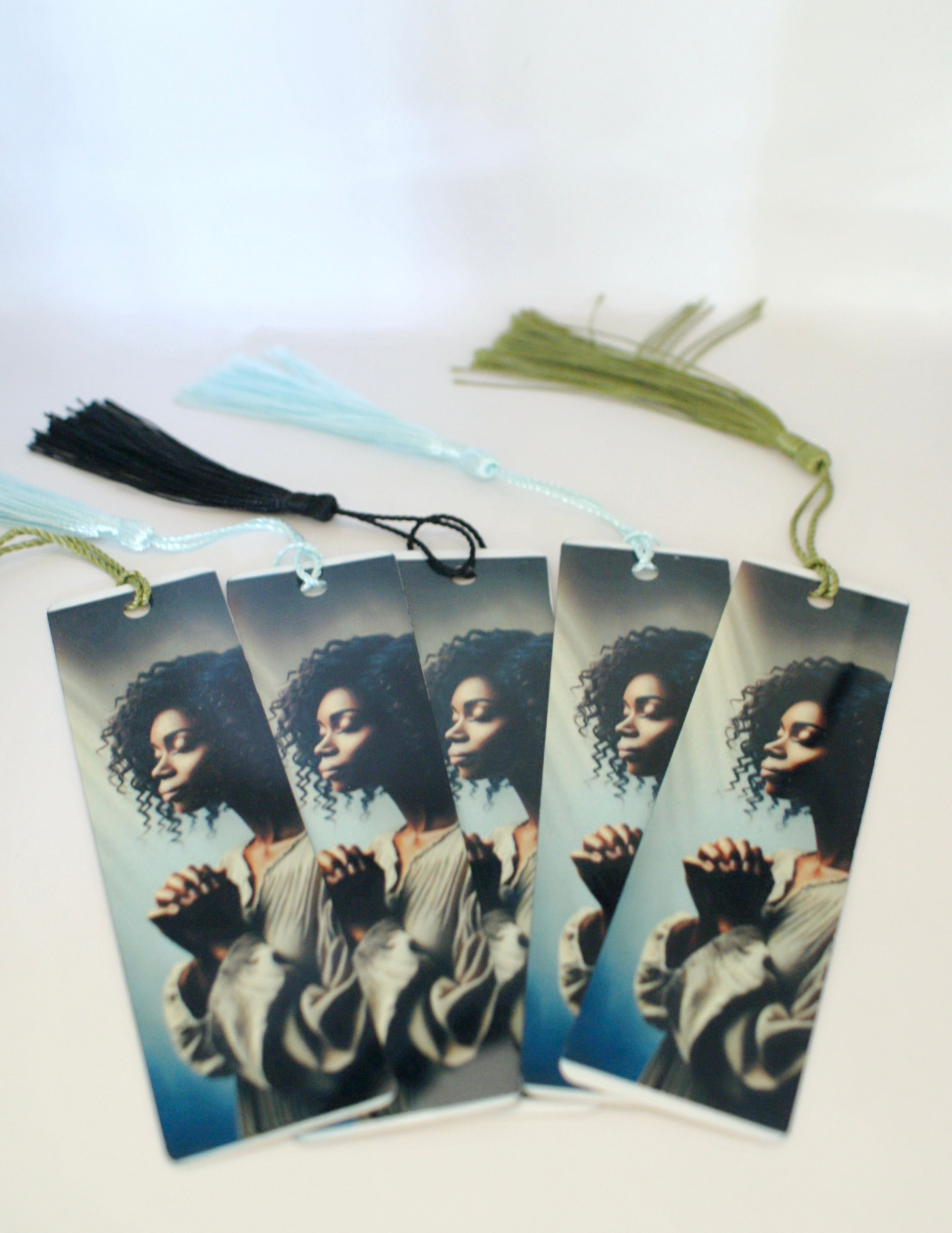 Bookmarks-Woman in Prayer