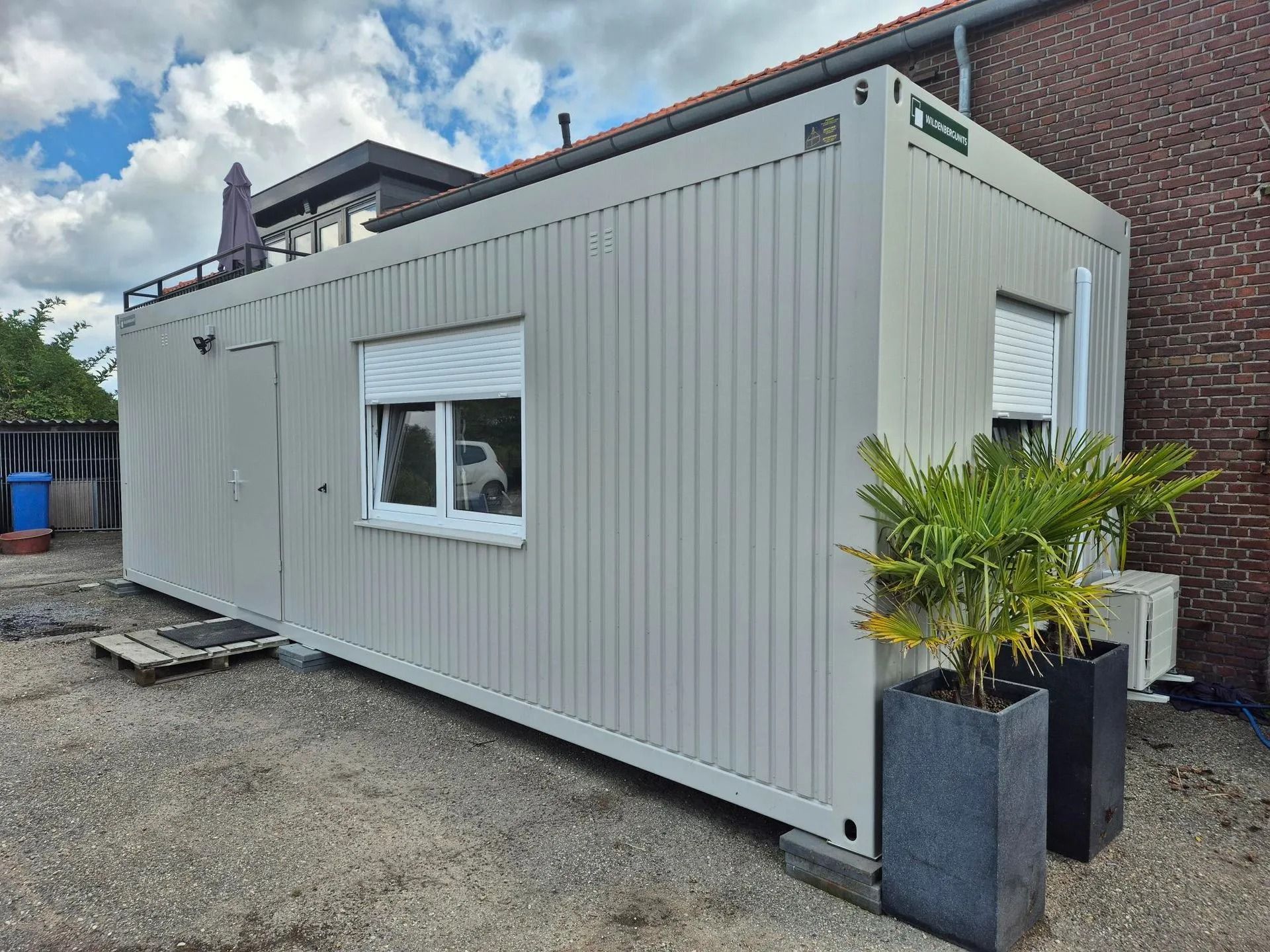 3x9m unit
