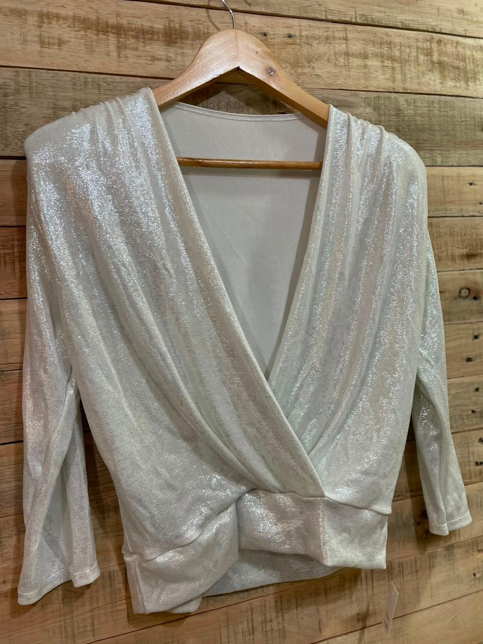 Blusa plateada