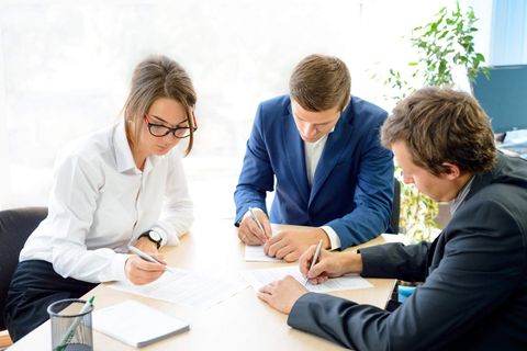 Car Loans Adelaide broker reviewing clients credit file for bad credit loan