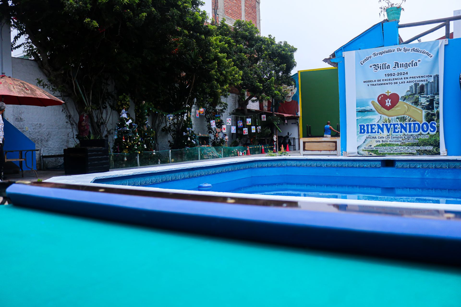 Zona piscina y billar