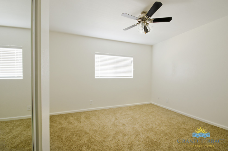 Grand Terrace Apartments