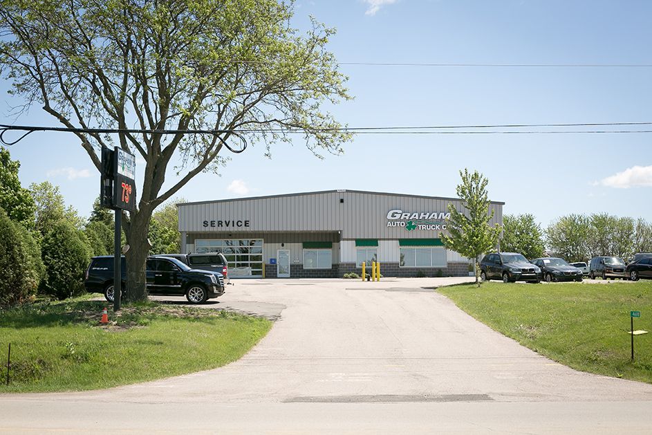 service black car | Grahams Auto & Truck Clinic