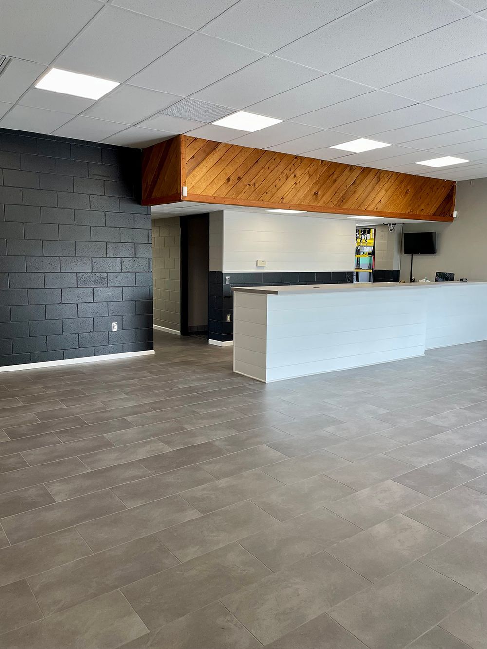 Interior of Building | Grahams Auto & Truck Clinic