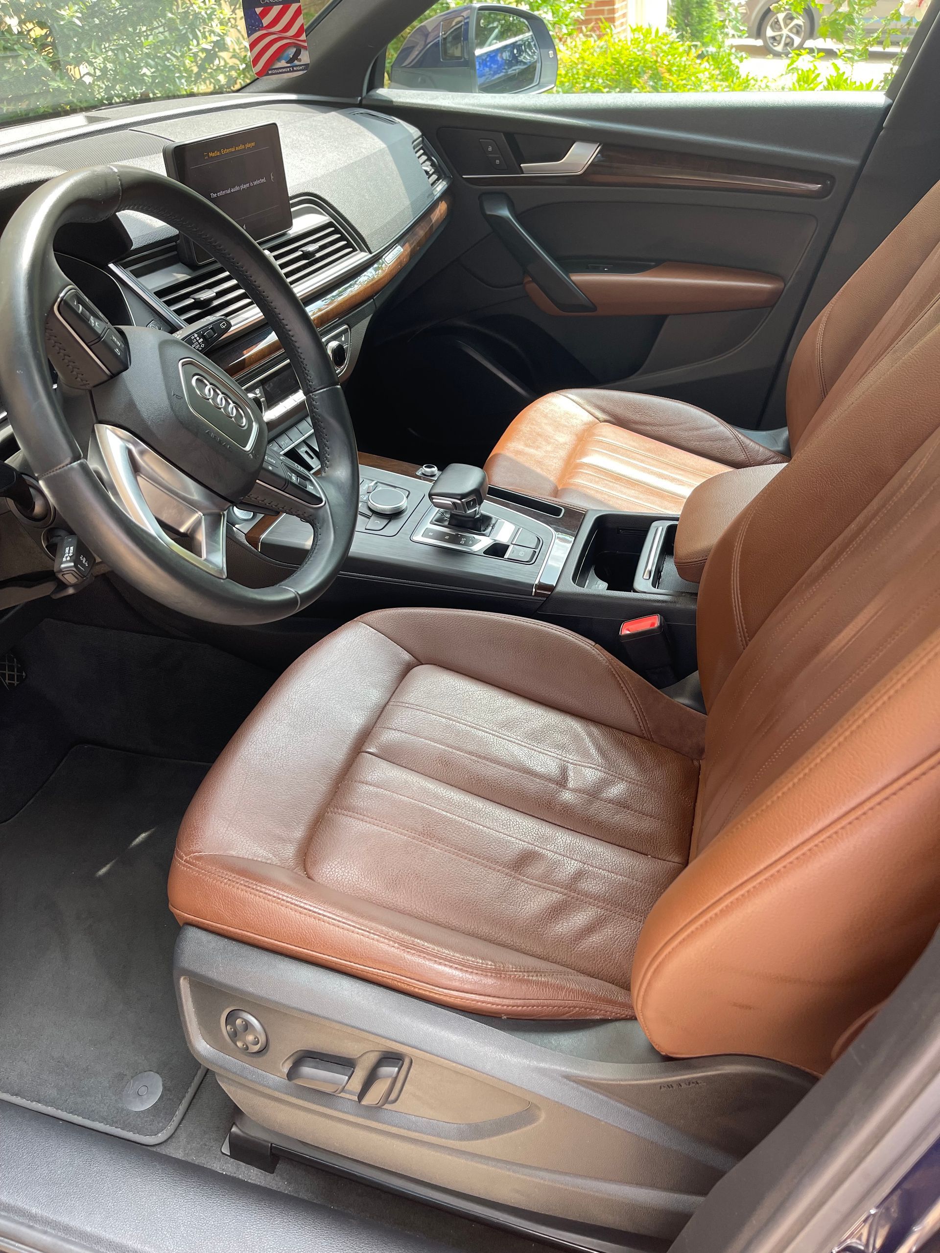 Audi Q5 detailed interior with cleaned leather, refreshed trim, and a clean center console.