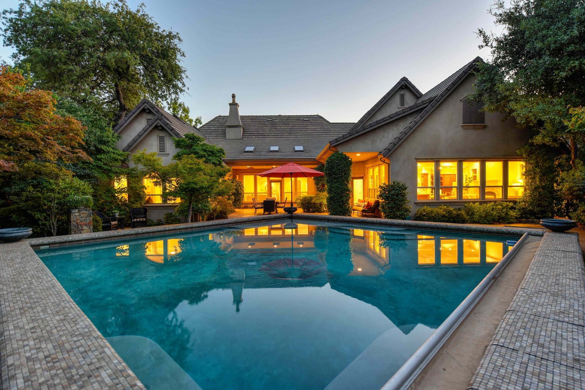 A new Southlake pool remodel near Flower Mound, Texas