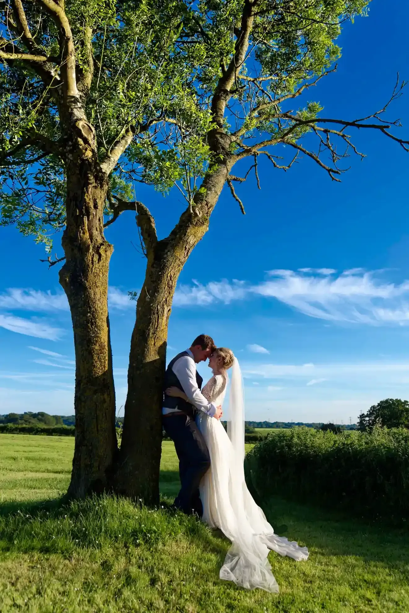 Bride and groom wedding photography in Hampshire