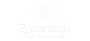 Logotipo blanco con la palabra “Encantada”, una mariposa arriba y un pequeño subtítulo abajo.