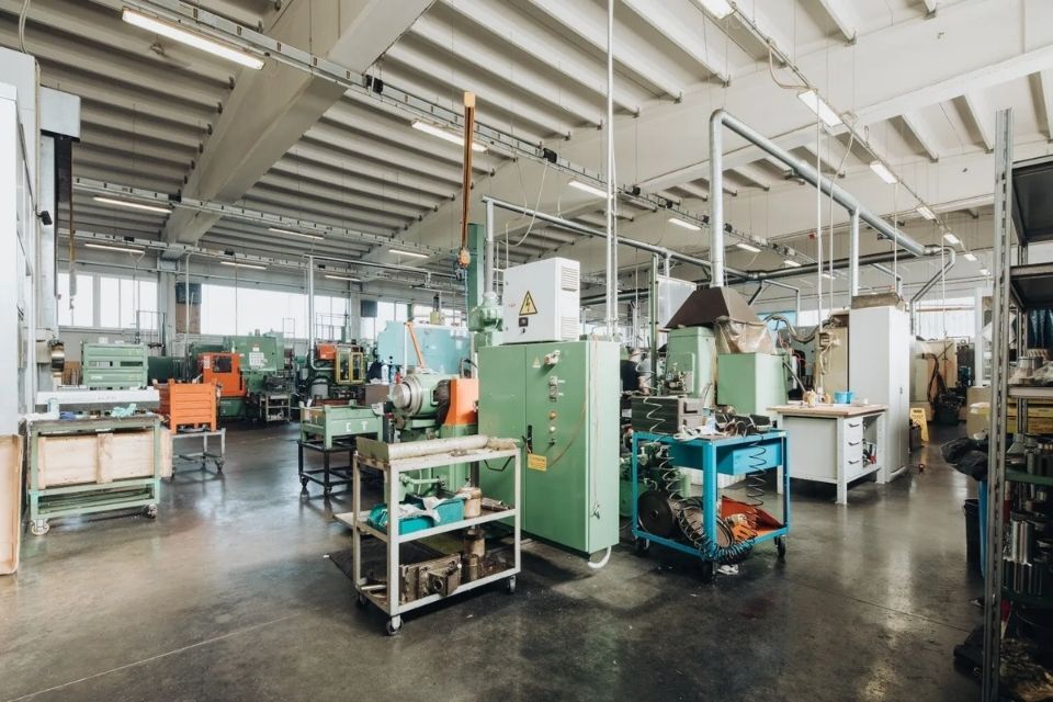 Interno fabbrica