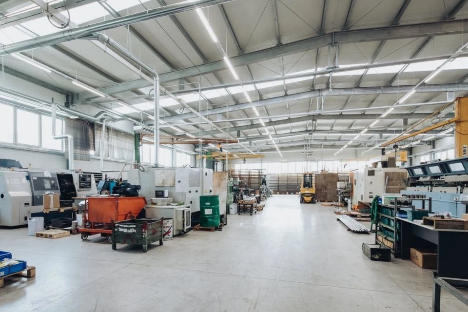 Interno fabbrica