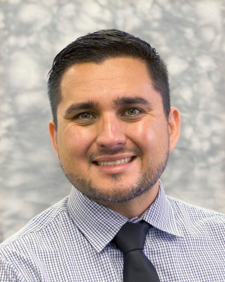 Dr. Felipe Cameroamortegui