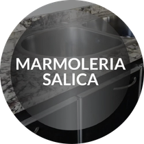 Logo circular gris y negro con texto blanco “MARMOLERIA SALICA” sobre fondo de mármol y lavabo.