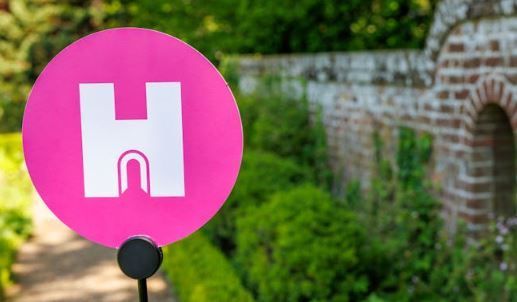 Book your transport to Heritage open days with Brookline