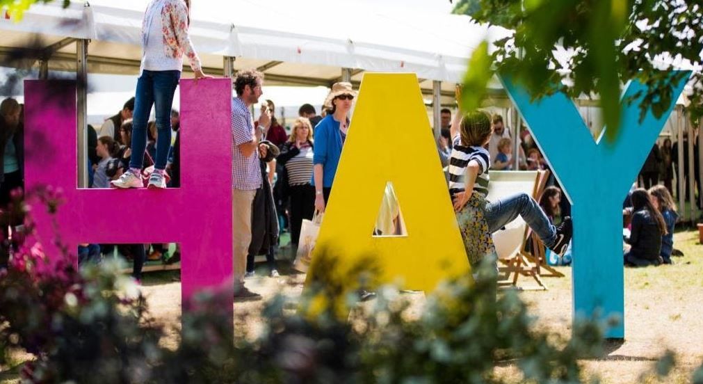 Book your transport to the Hay Festival with Brookline