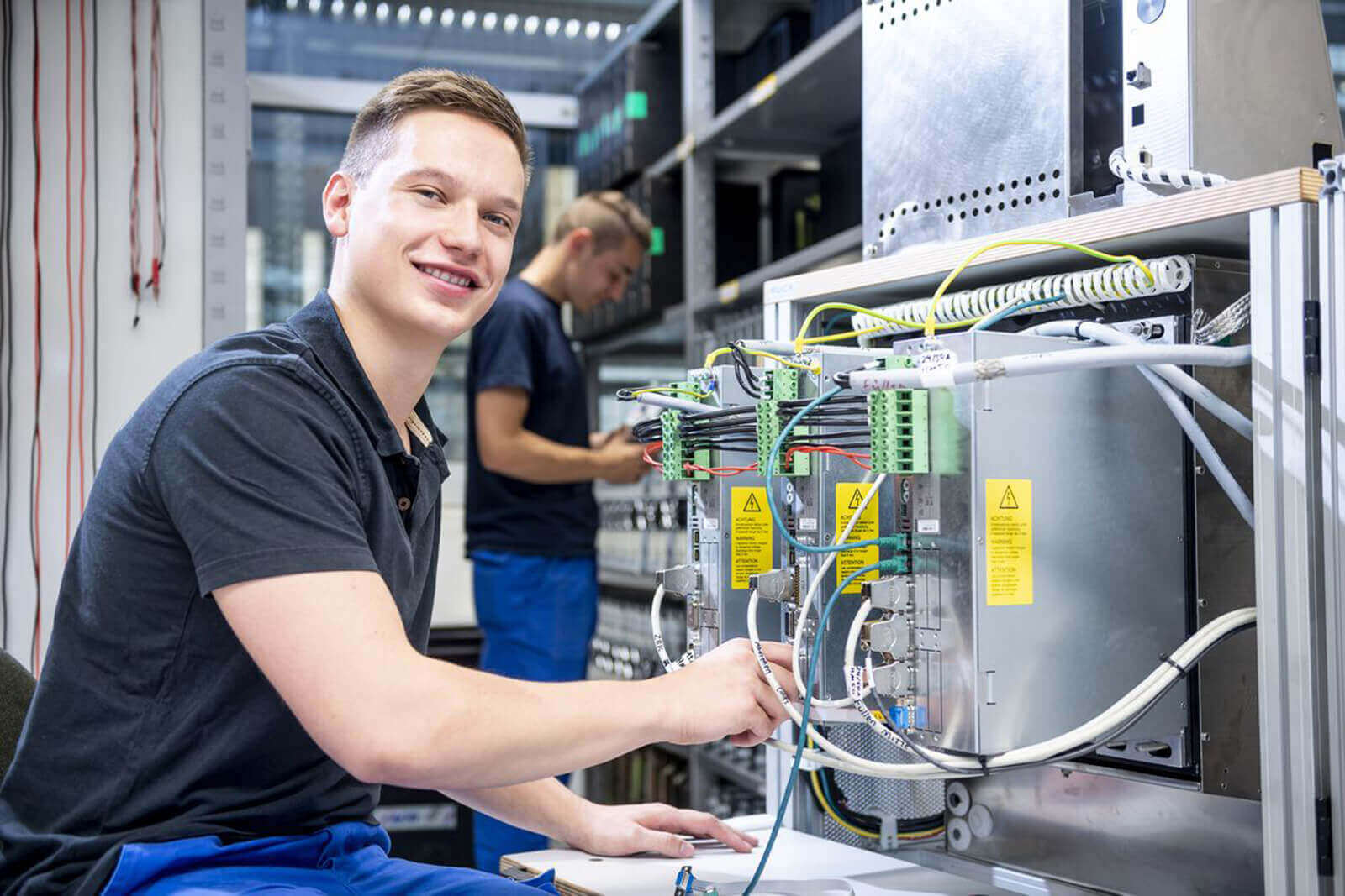 Benefícios de trabalhar com eletrônica