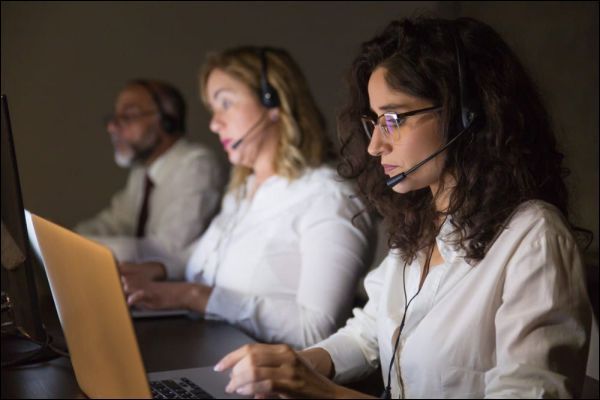 Experiência Prática e Estágios nos Cursos Técnicos