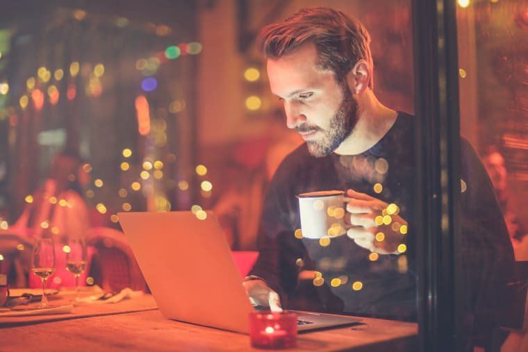 Mudança de locais de estudos com frequência