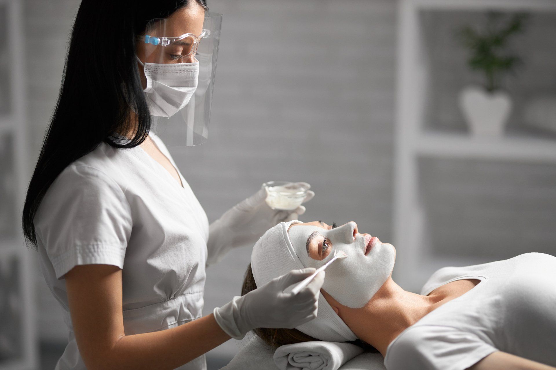 Vale ou não a pena fazer um curso técnico e trabalhar com estética?