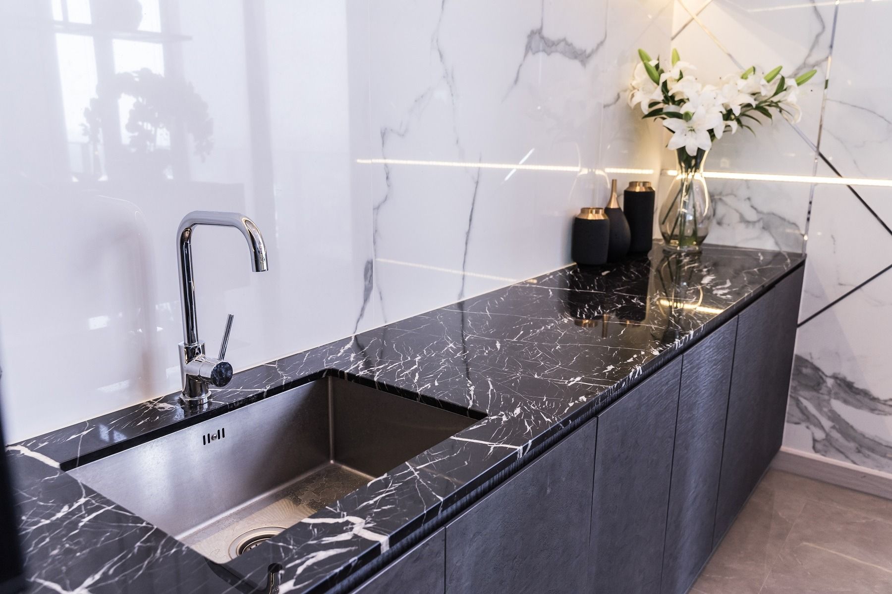 An example of stone countertop work by Ambiance Stone