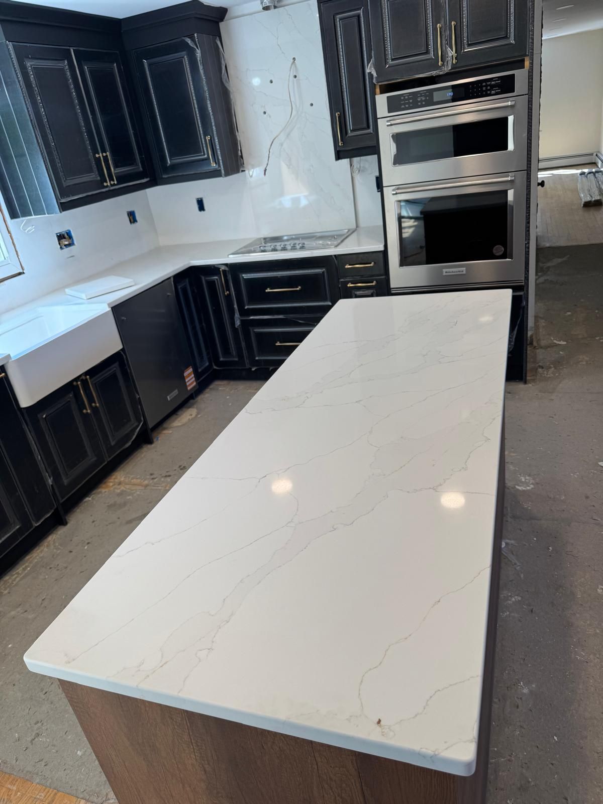 An example of stone countertop work by Ambiance Stone