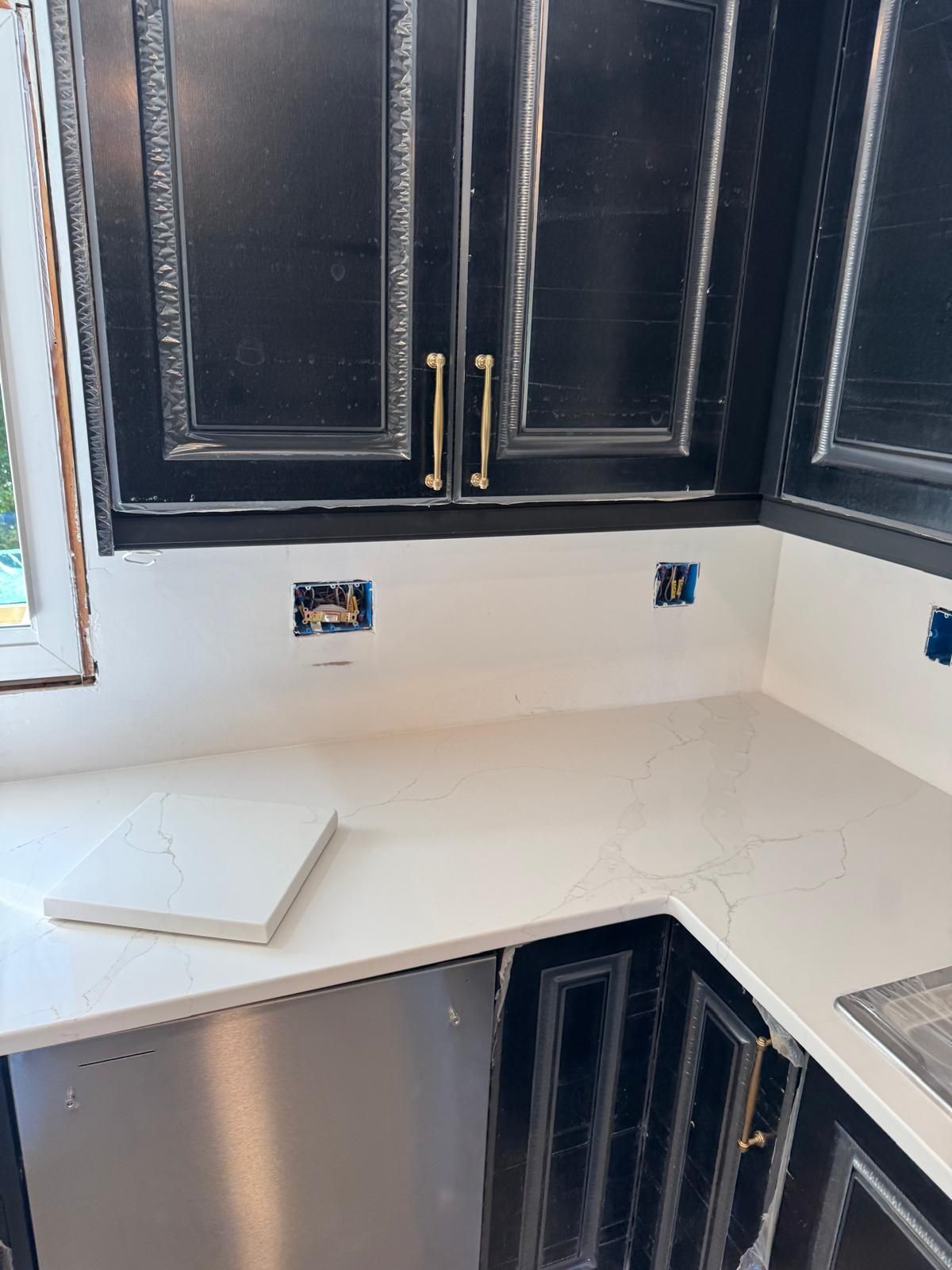 An example of stone countertop work by Ambiance Stone