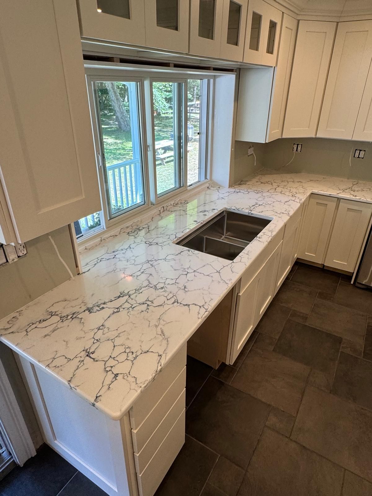 An example of stone countertop work by Ambiance Stone
