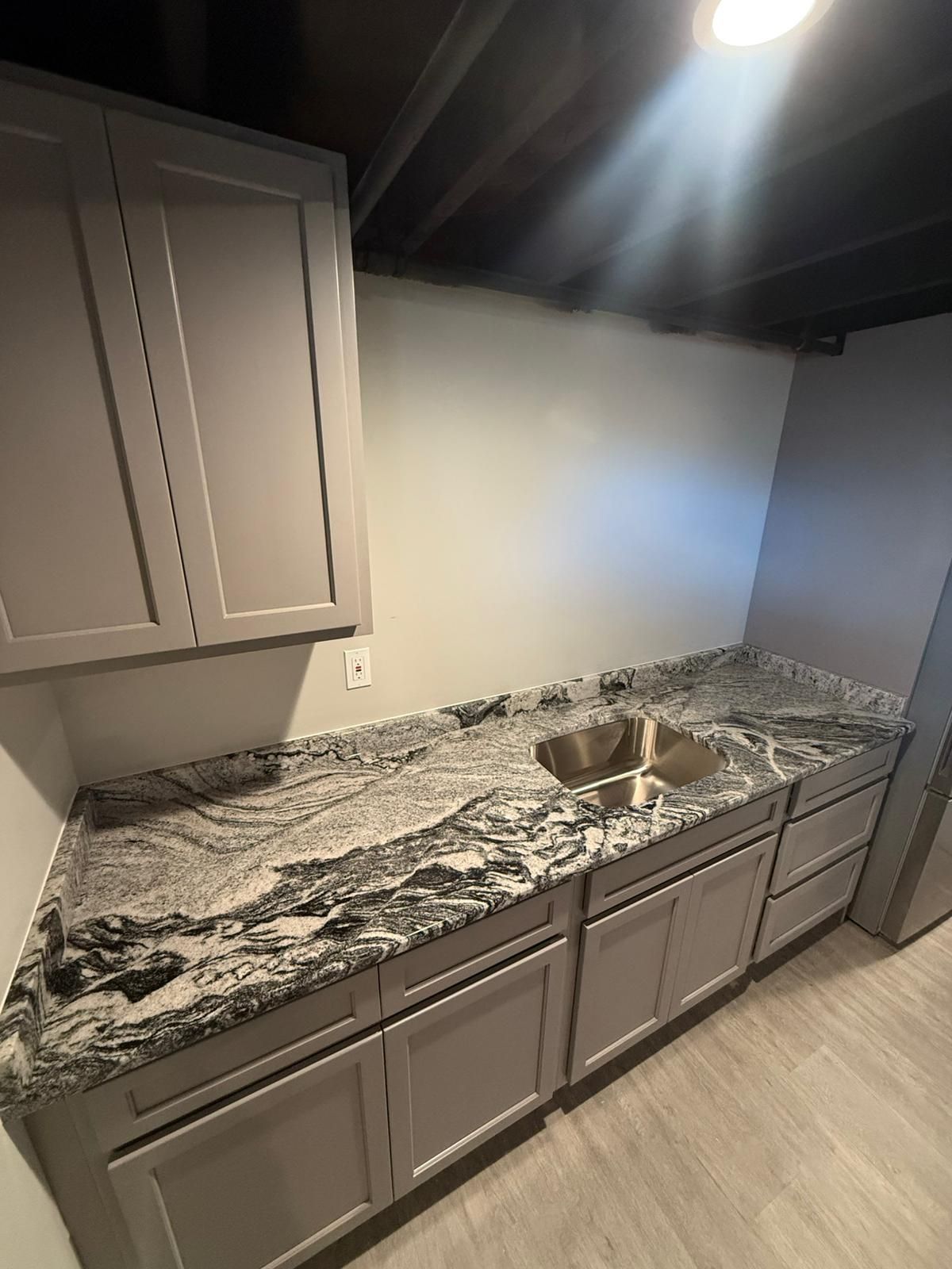 An example of stone countertop work by Ambiance Stone