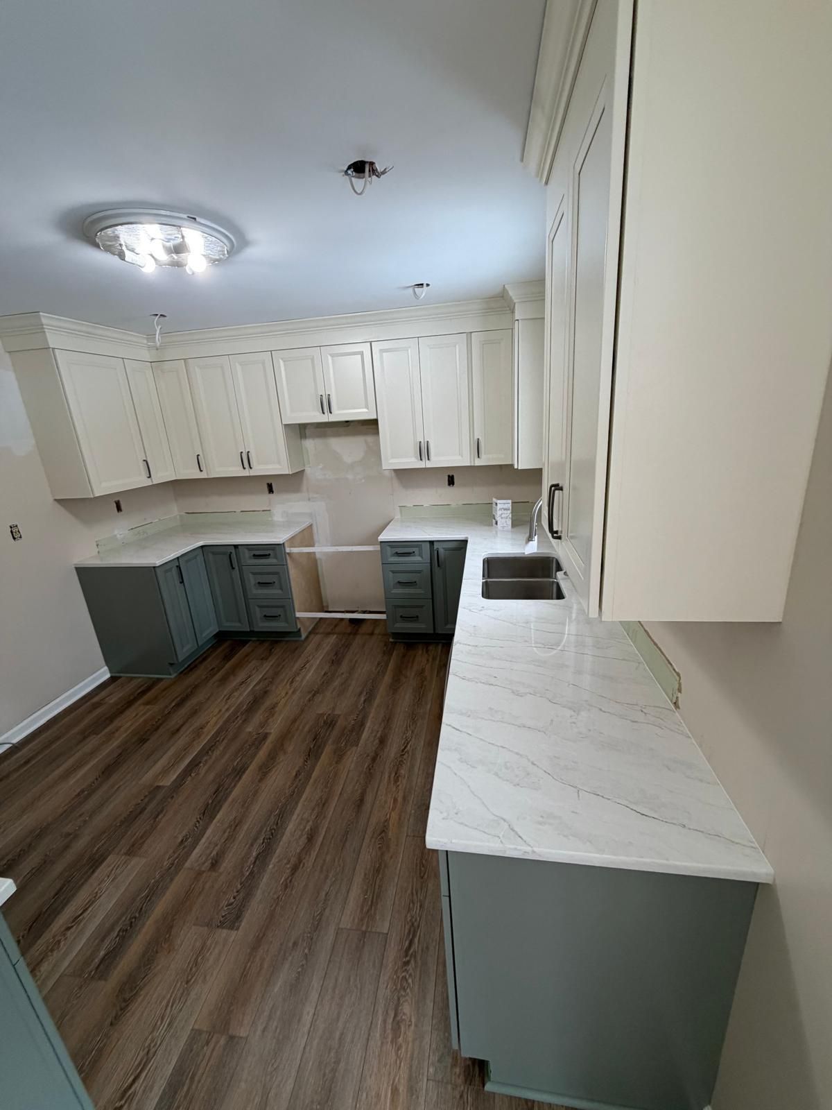 An example of stone countertop work by Ambiance Stone