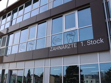 Praxis Zahnärzte in Mödling Brilliant Smiles