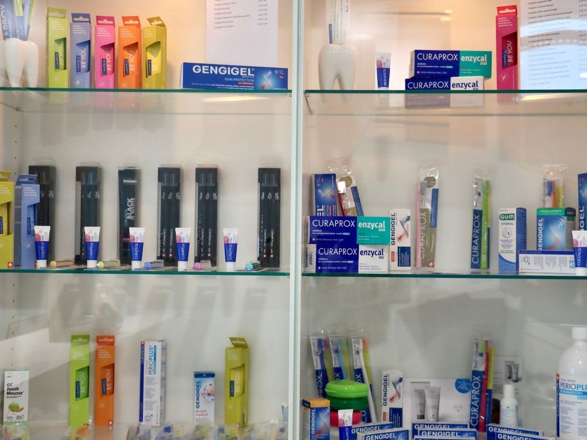 DENTAL SHOP Zahnärzte in Mödling Brilliant Smiles