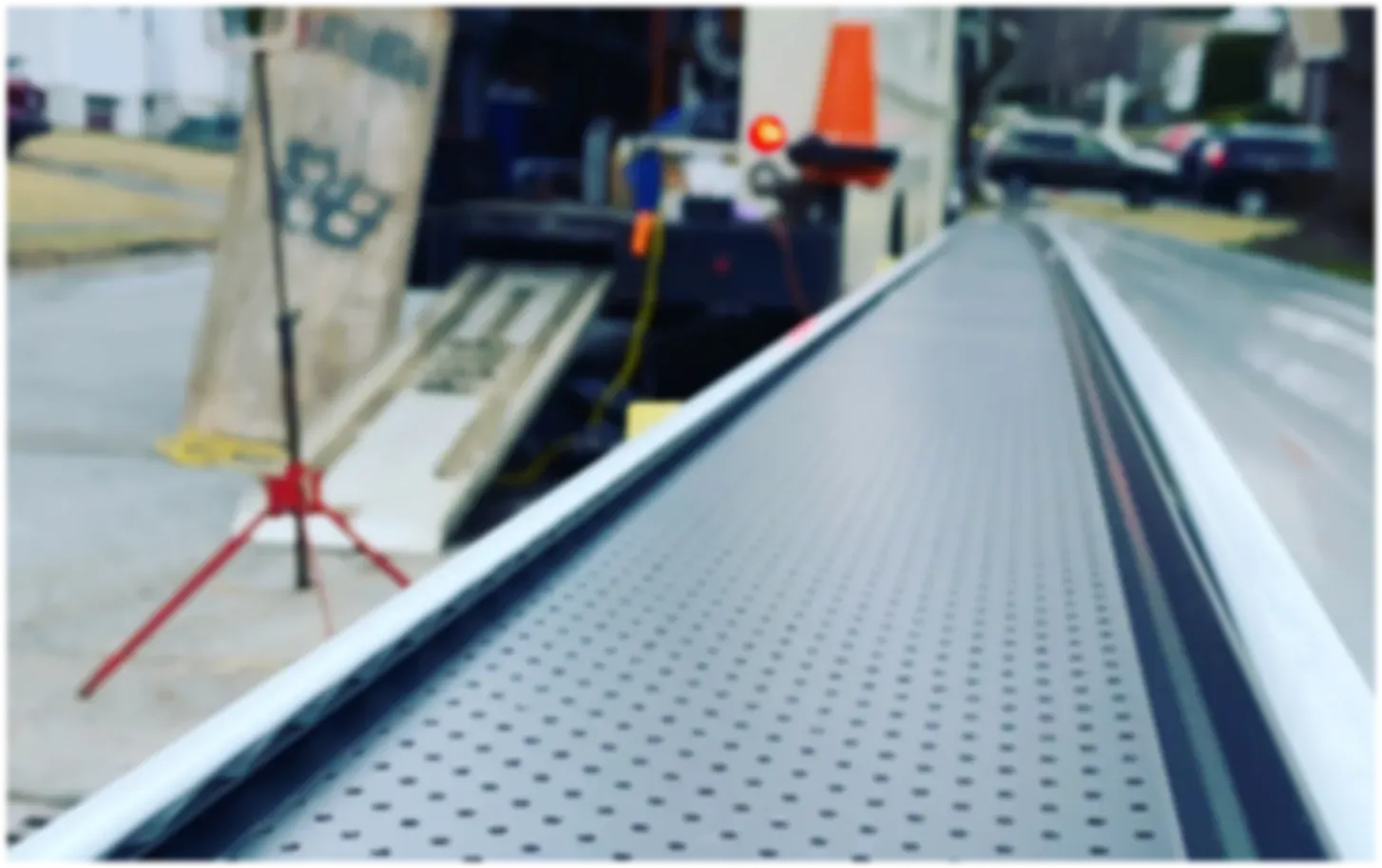 Chop & Drop 7-inch K-Style Gutters in South Florida
