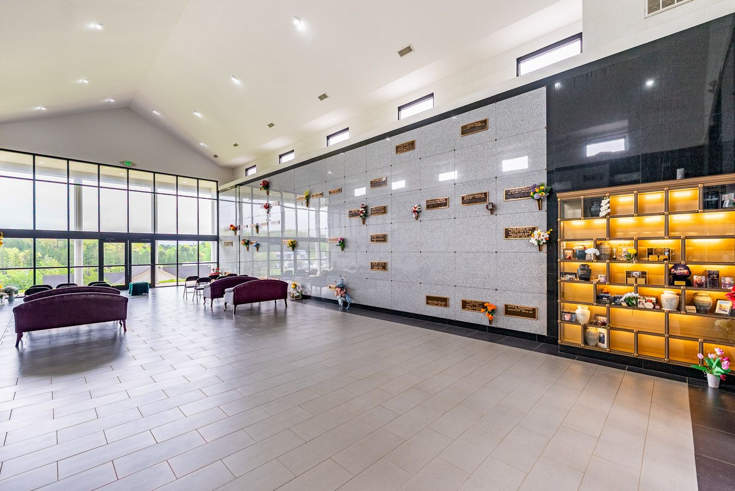 Virtual Tour | Currie-Jefferson Funeral Home & Memorial Gardens