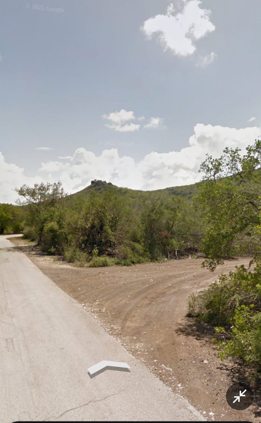Boat Tour Curacao Dirt Road to the pickup place