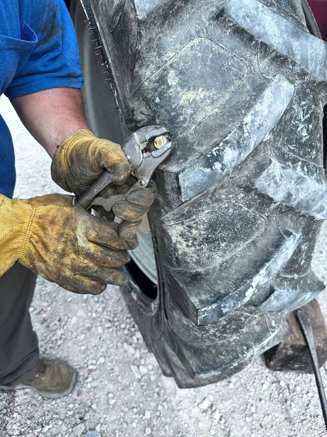Gallery Photo | Midwest Tire & Service LLC