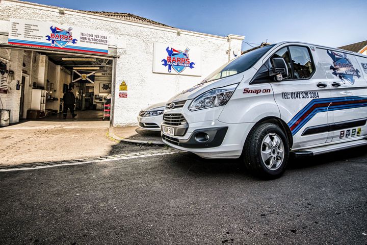 Barrs Garage Services van