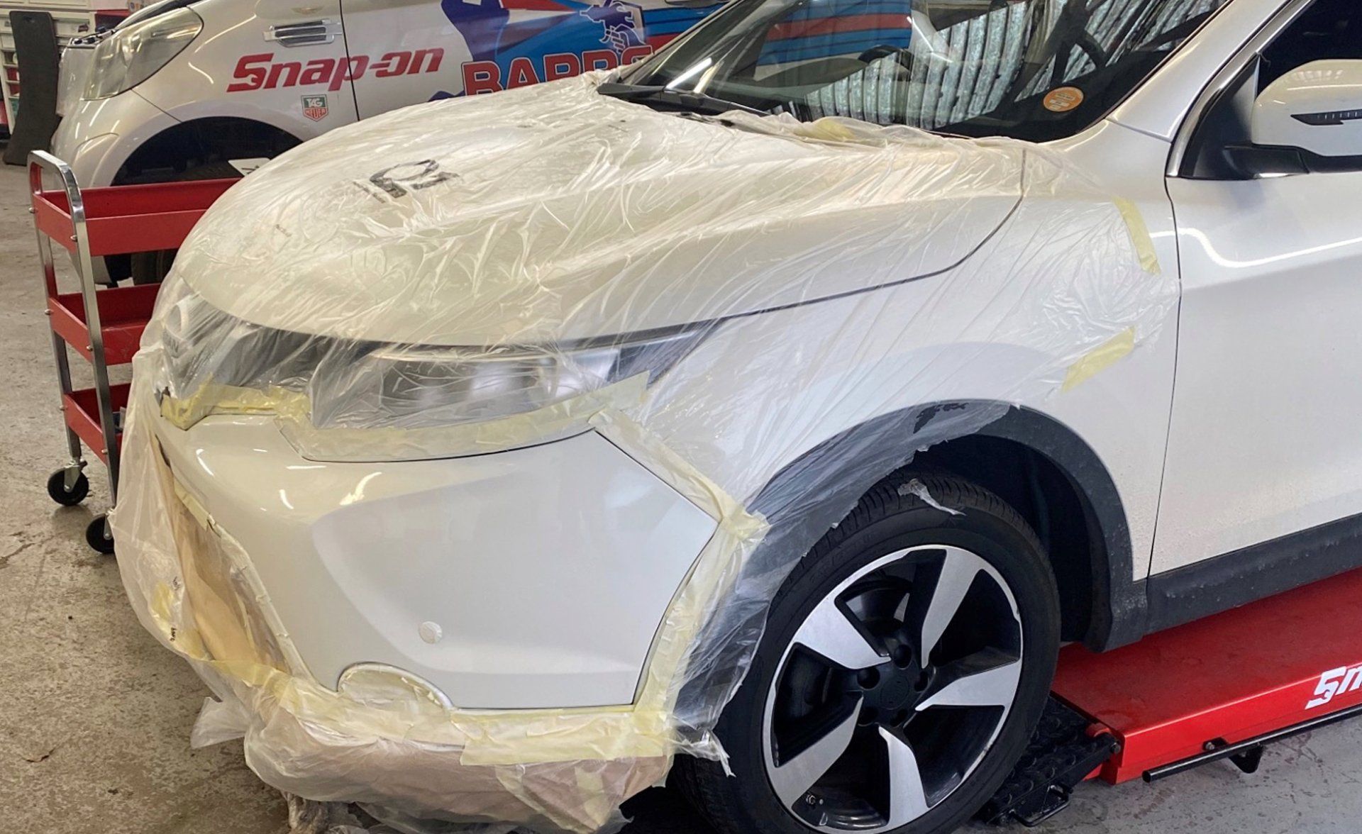 Car Resprays image