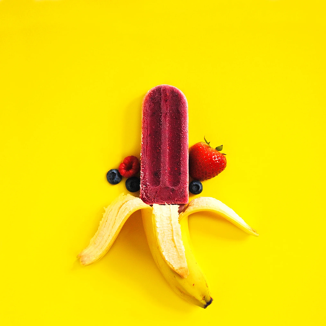 BANANA BERRY SMOOTHIE Popsicle