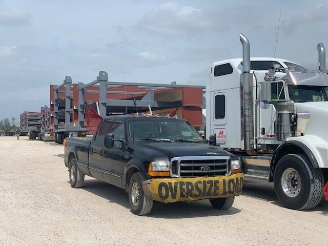 Oversized Shipping Sign on Truck in Laredo, TX