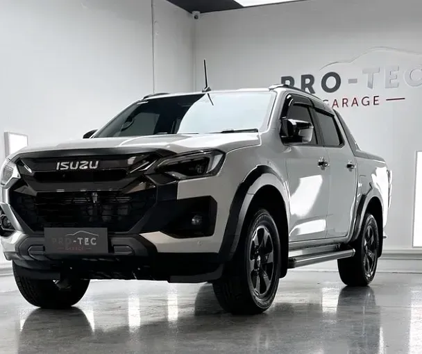 Isuzu Dmax with ceramic coating paint protection applied