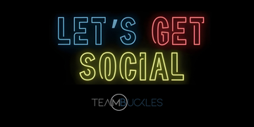 Let's get social tema buckles
