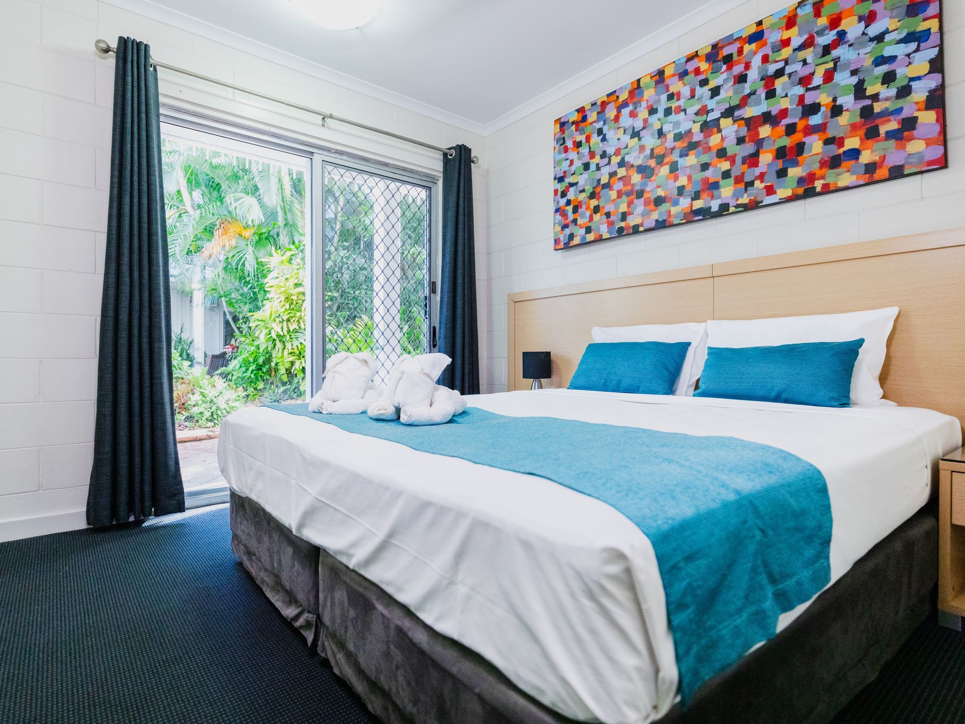 Queen Bedroom Apartment