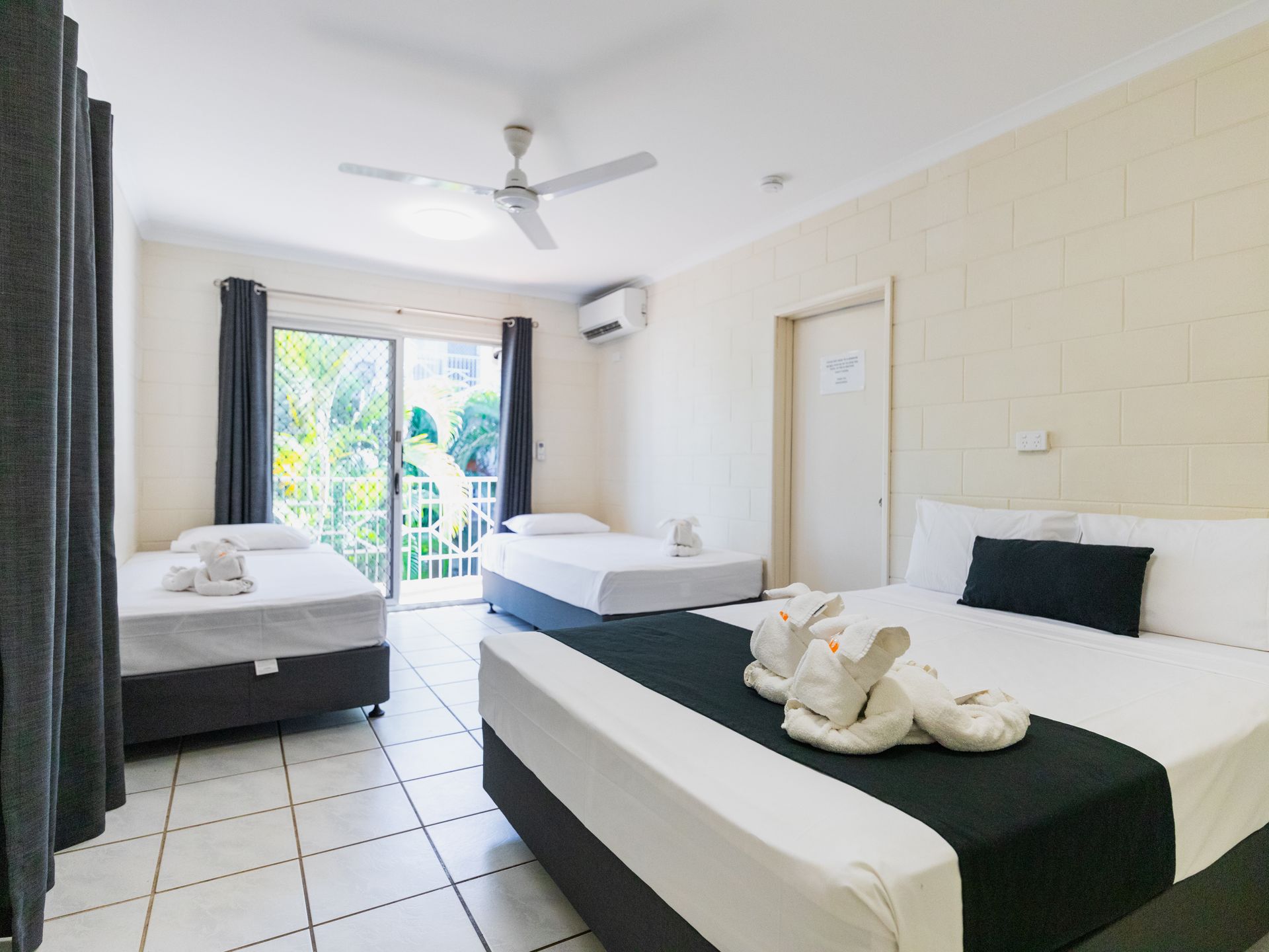 # Bedroom Apartment