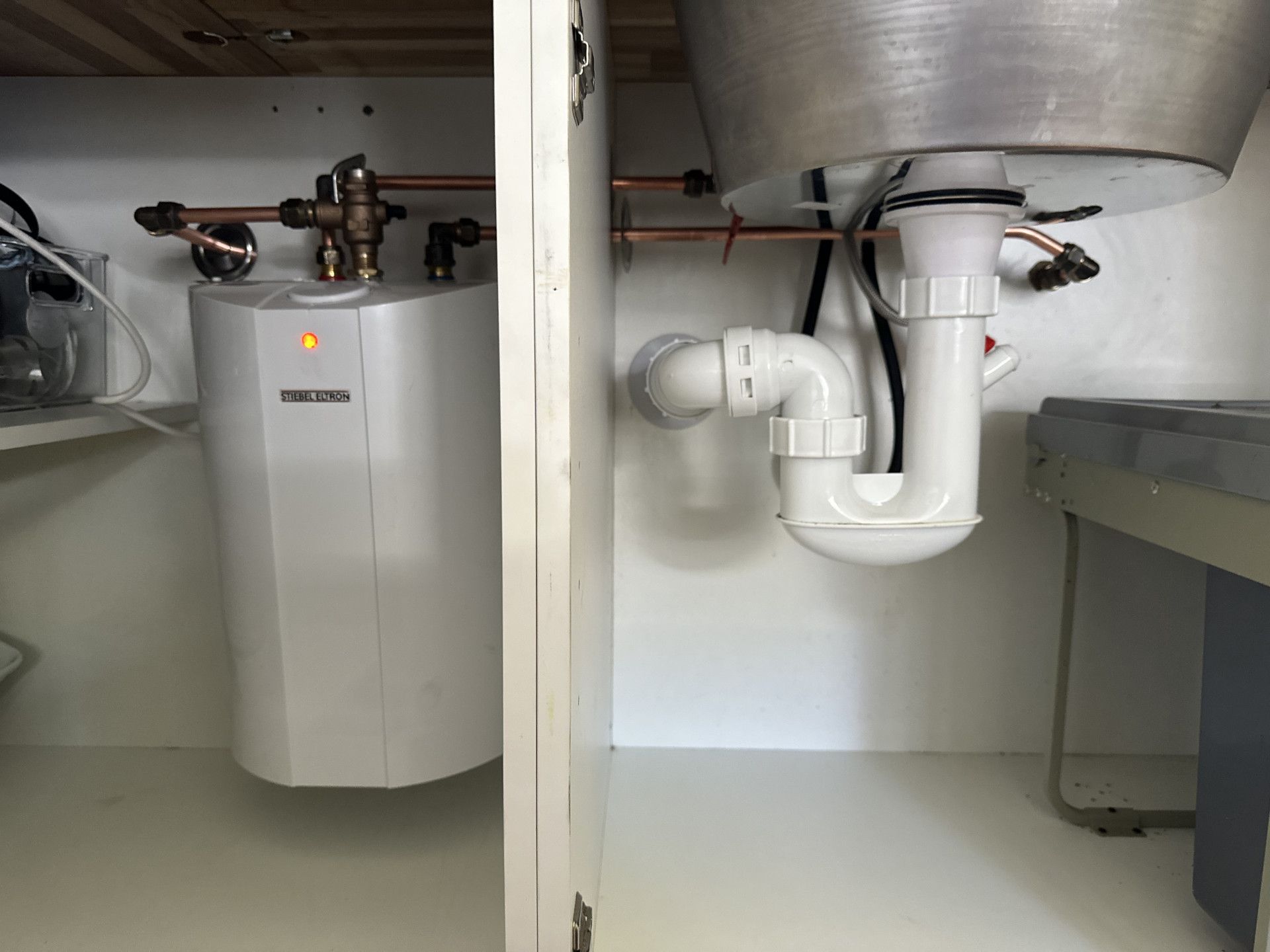 Commercial Under Sink Set-Up With Gas Hot Water — Plumbtek Solutions In Mudgeeraba, QLD