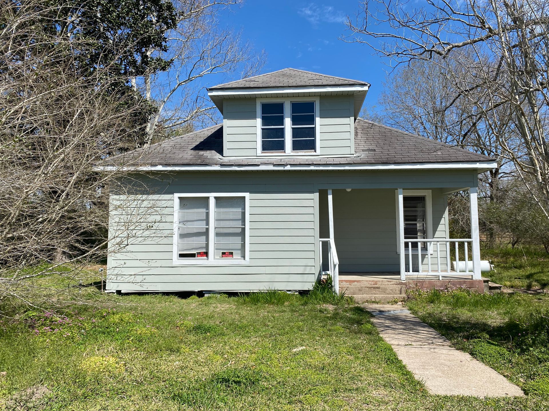 23. Oak St 490