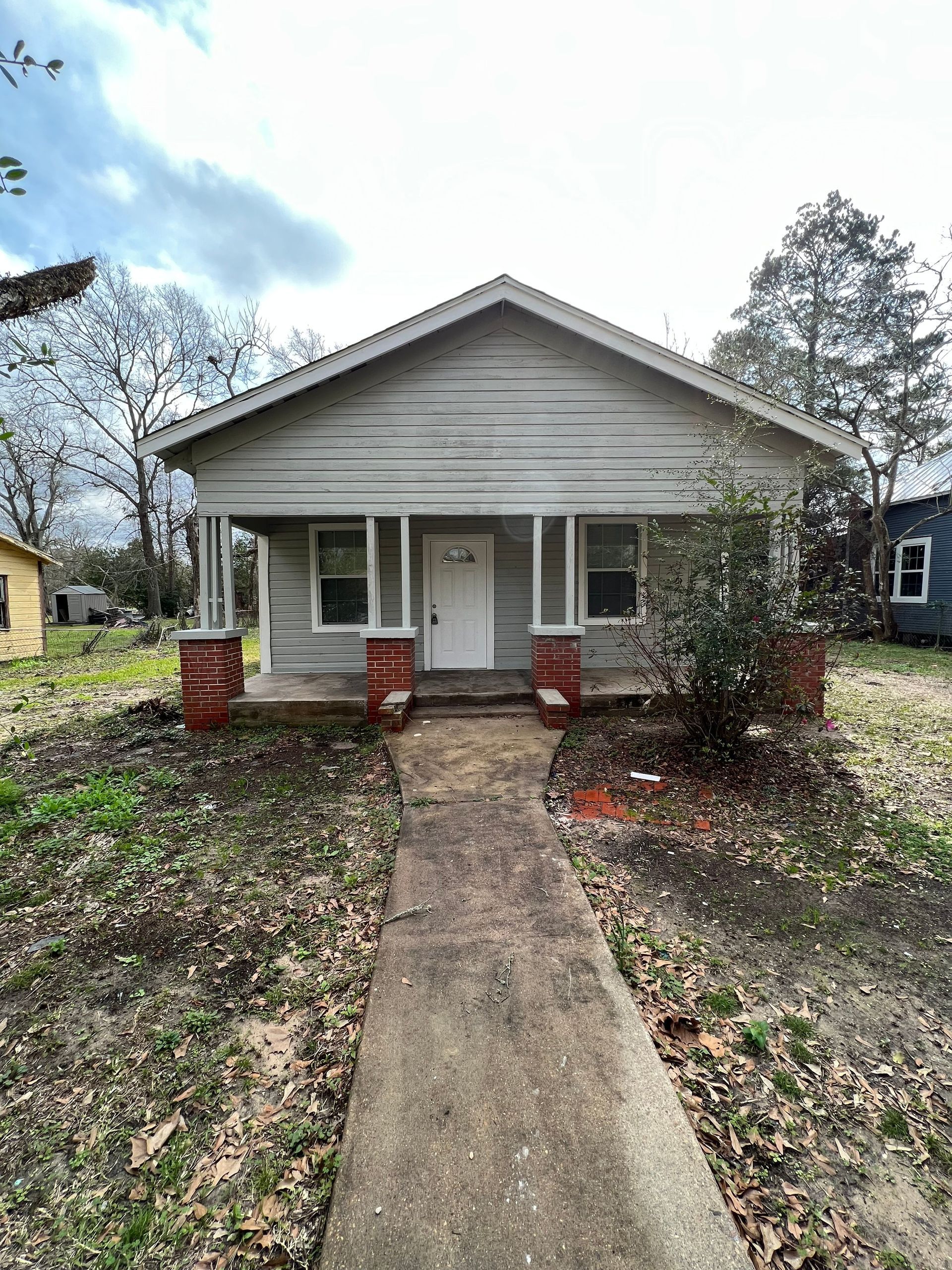 21. S 12th St 345