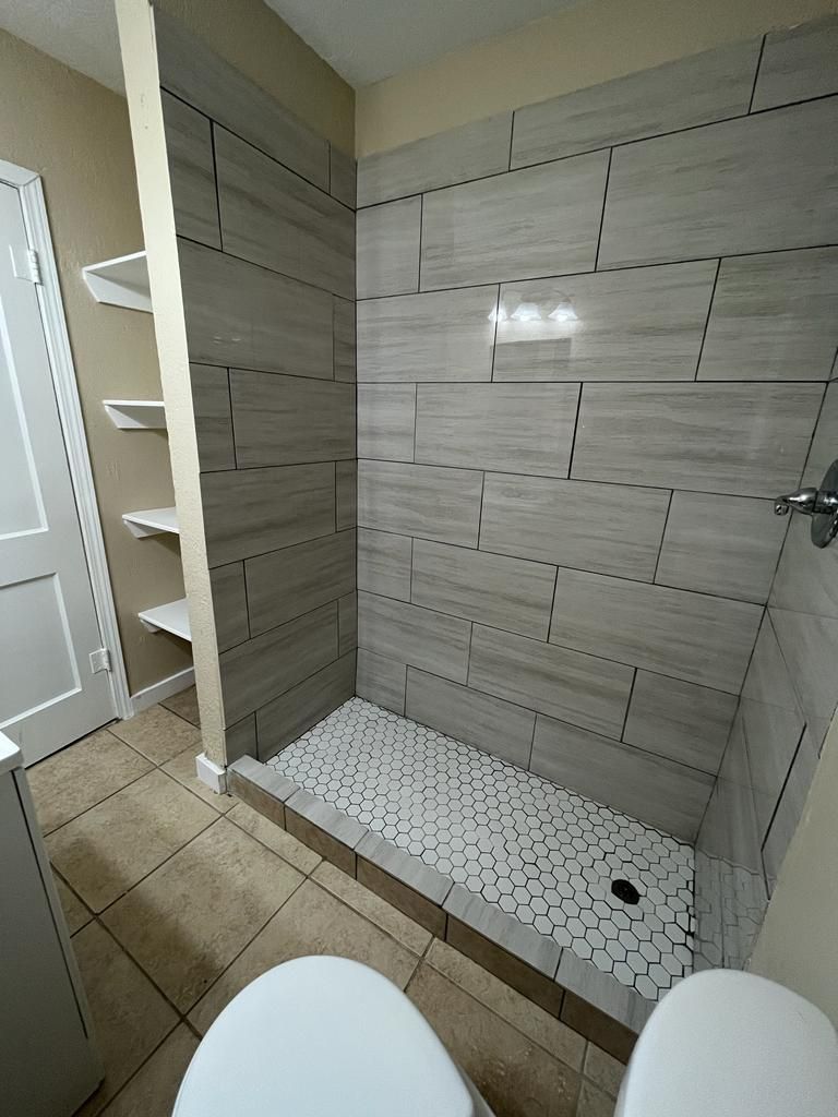 5. Pine St 4340 #3