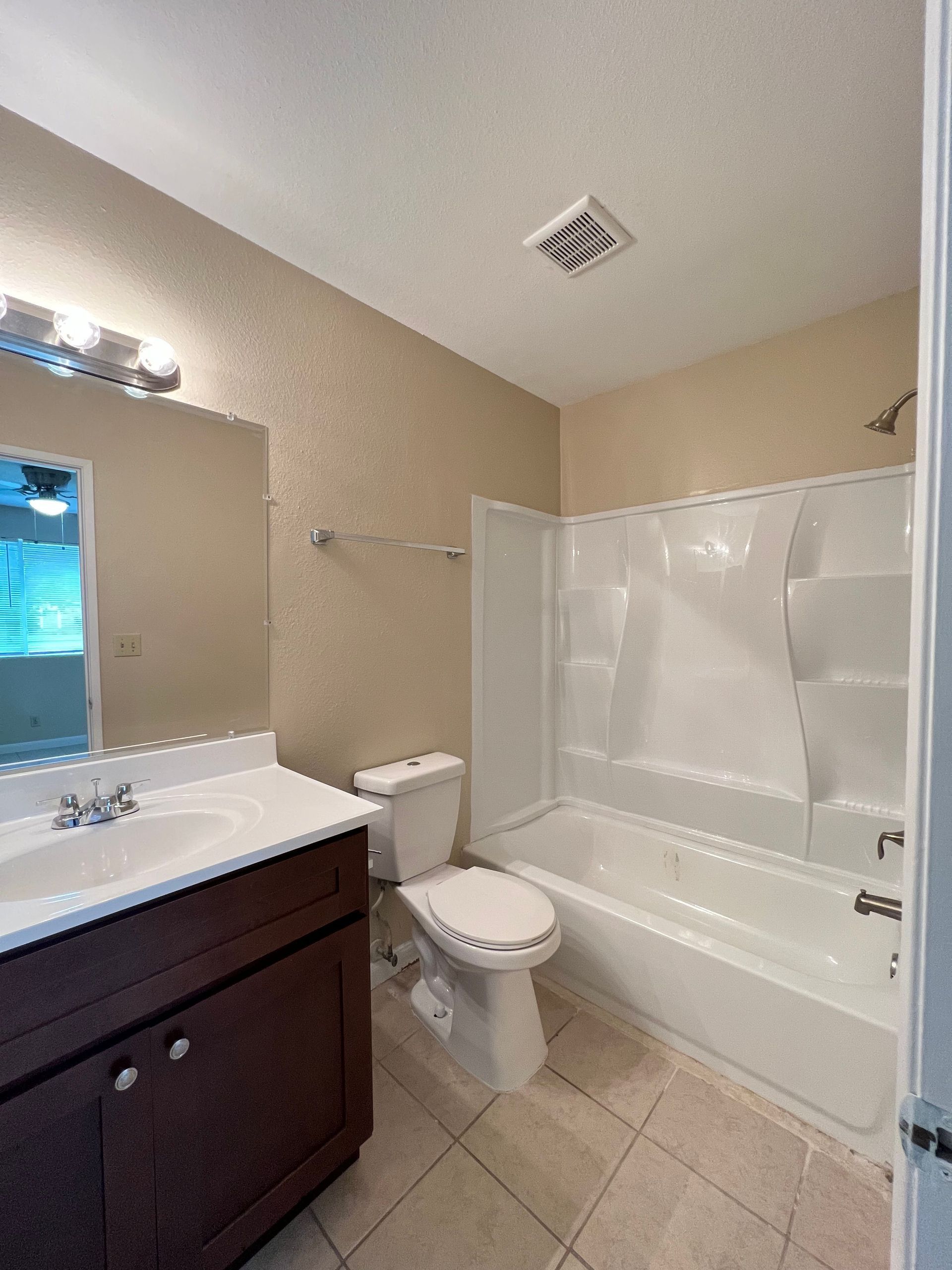 19. Hunters Ln 224