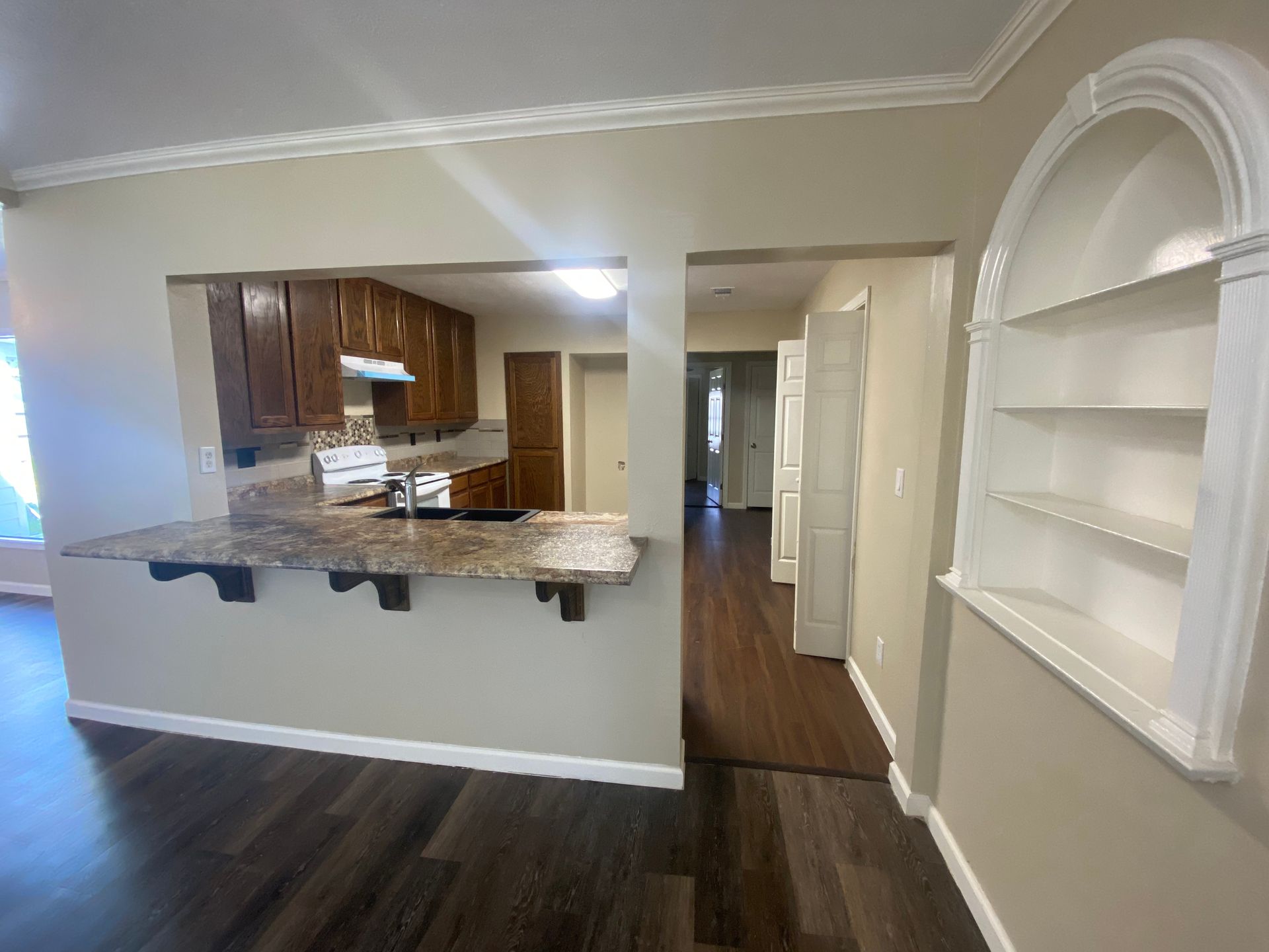 24. W Hooks Ave 240